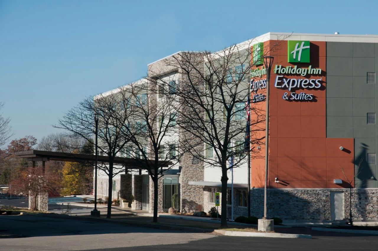 Holiday Inn Express & Suites Johnstown By Ihg Exterior foto